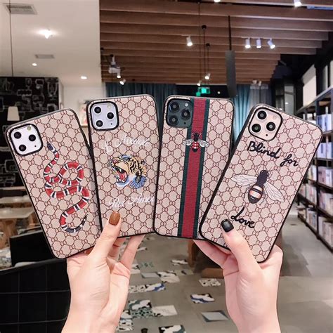 custodia iphone 11 pro max gucci|gucci wallet iphone case.